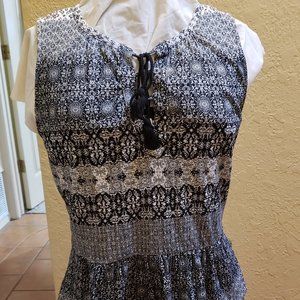 Lucky Brand, black & white sleeveless shirt with tassels, Size L